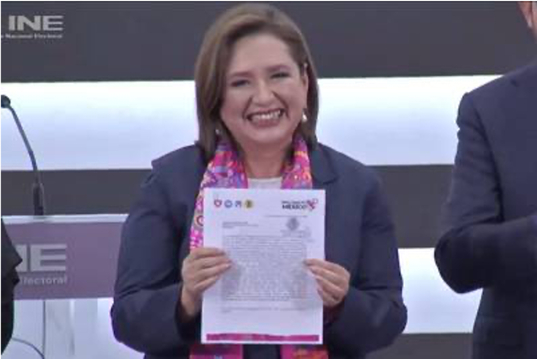 Xóchitl se registra como candidata presidencial, ‘AMLO, tu derrota es inevitable’