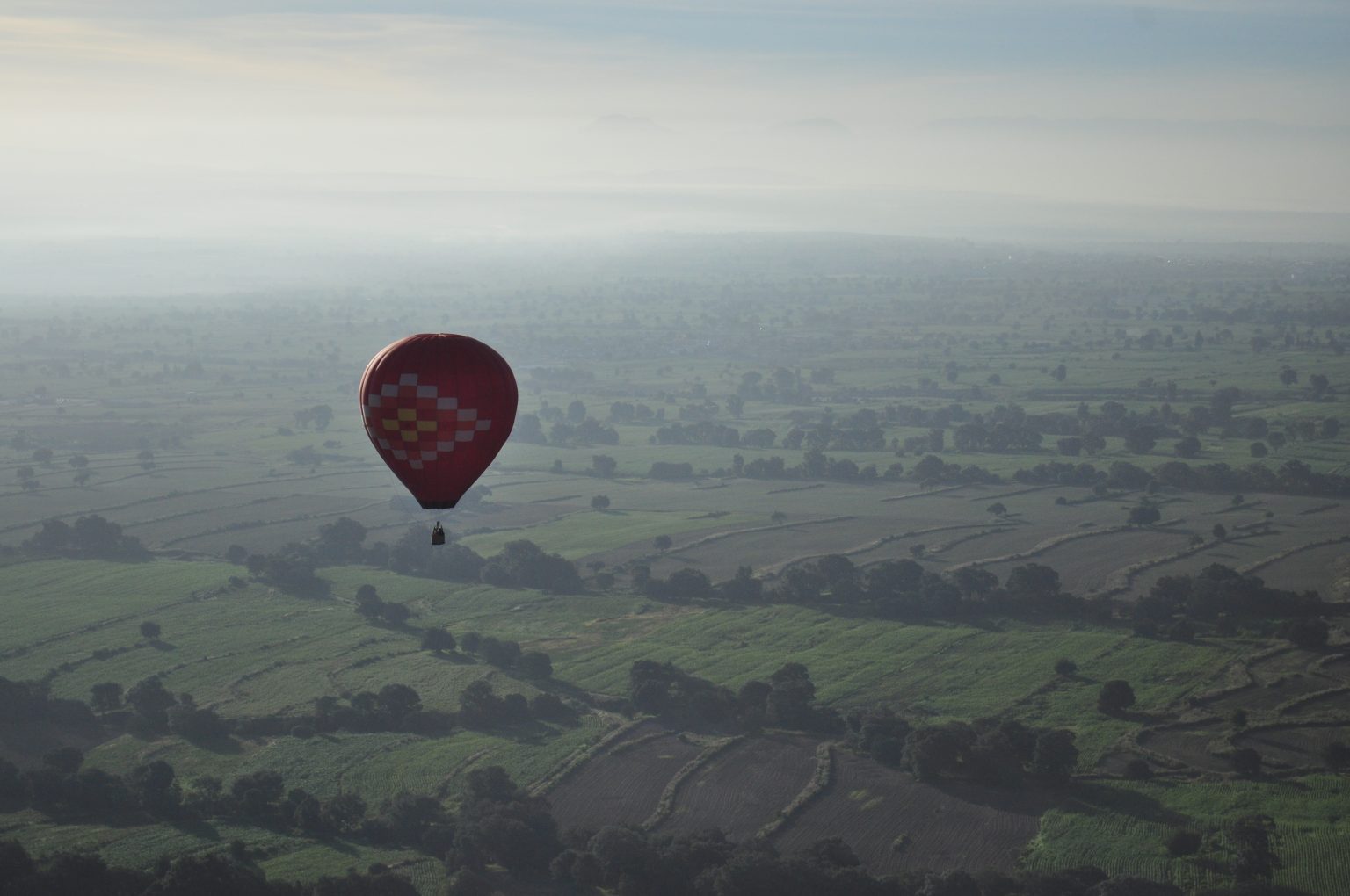 Tocar el cielo en Huamantla: una travesía entre nubes y volcanes