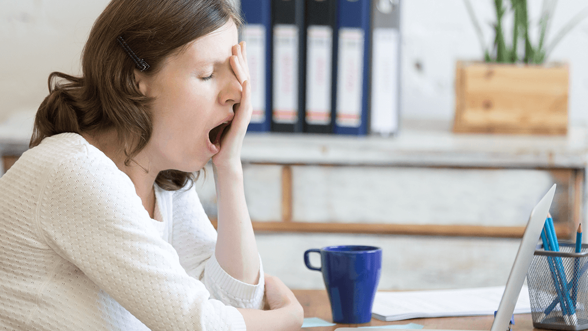 ¿Por qué estamos siempre cansados? Descubre las causas ocultas del agotamiento crónico