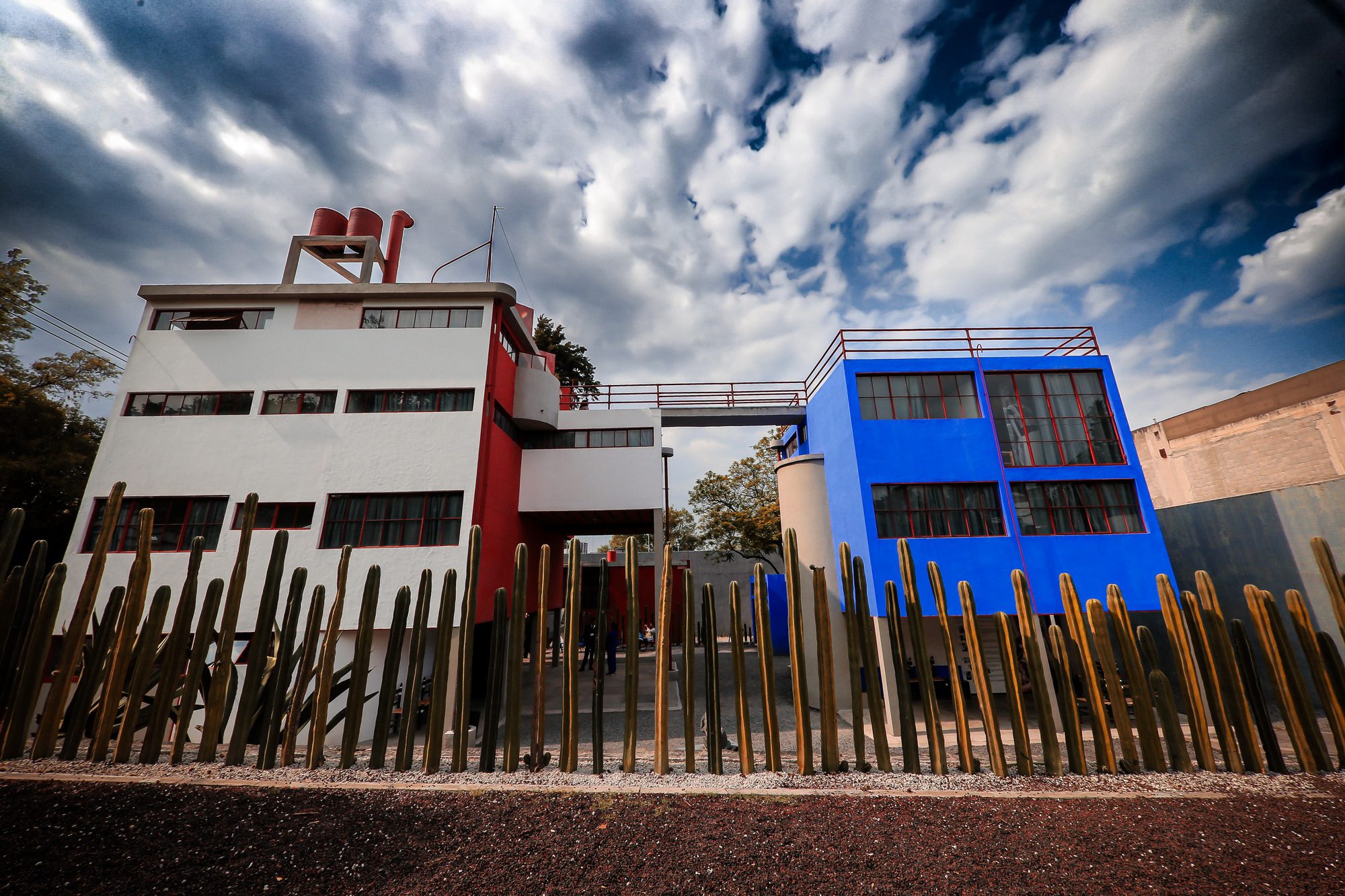 Casa Estudio de Diego y Frida: Arte, Arquitectura y Revolución