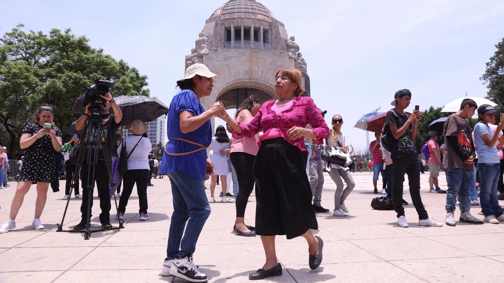 Día de las Madres en CDMX: Conciertos, Actividades Culturales y Más para Consentir a las Mamás