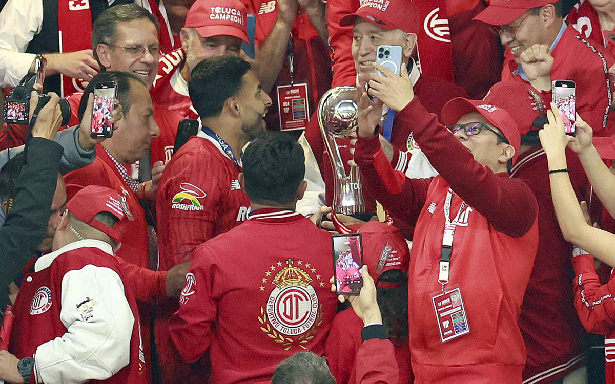 Diablos Rojos apagan el infierno azulcrema y se coronan campeones