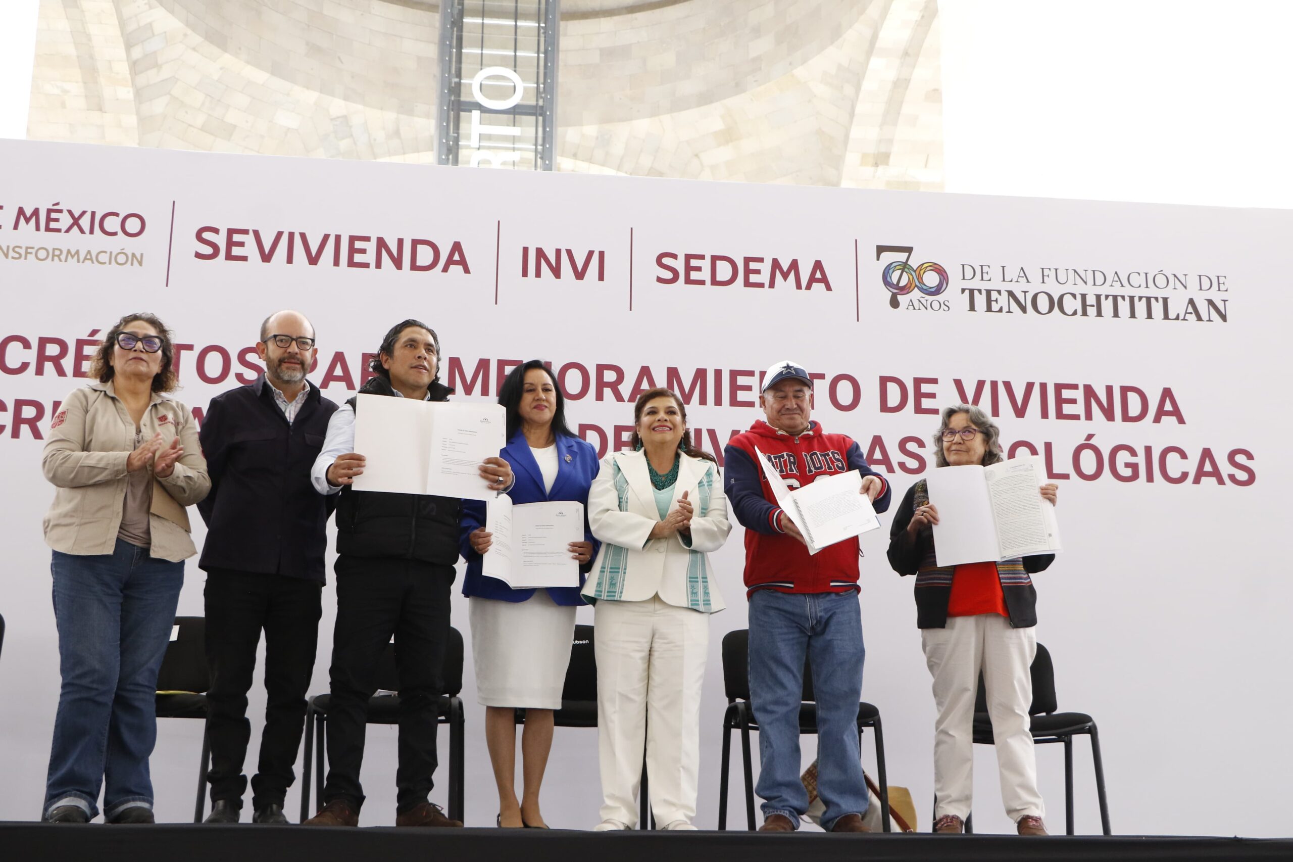 Hogares con futuro: más de 5 mil capitalinos reciben créditos para mejorar su vivienda