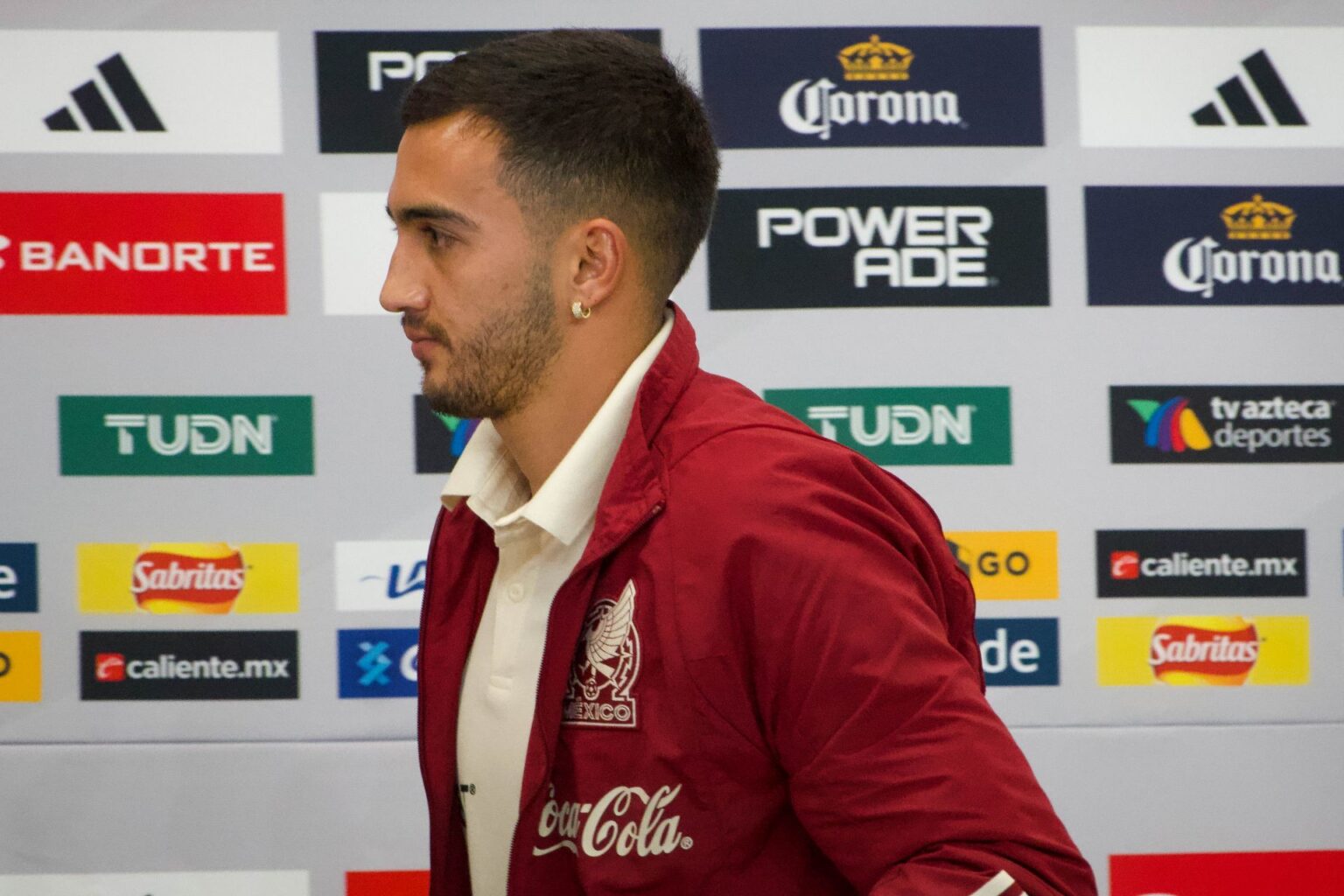 Dura baja para México: Luis Chávez queda fuera de la Copa Oro por lesión