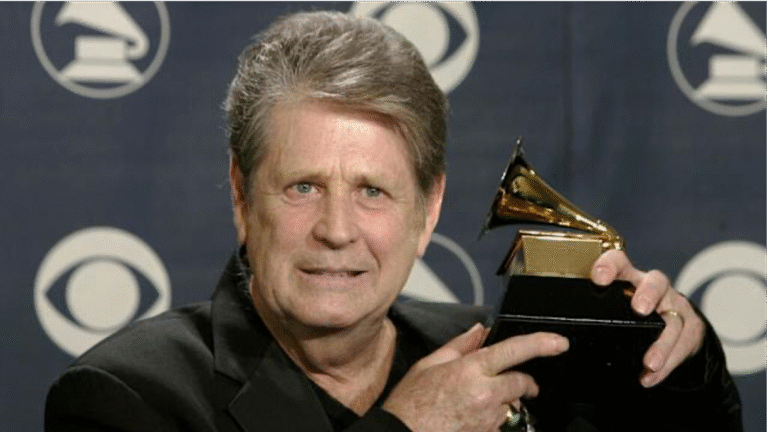 Brian Wilson, fundador de los Beach Boys, fallece a los 82 años tras décadas de lucha personal