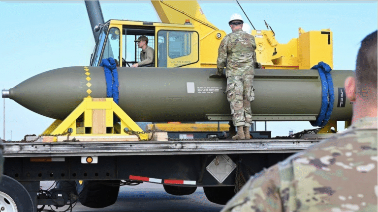 GBU 57, la súper bomba antibúnker que EE.UU. usó por primera vez contra Irán