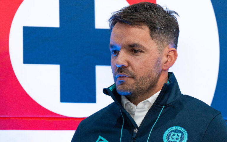 cruz-azul-contrata-a-Larcamon