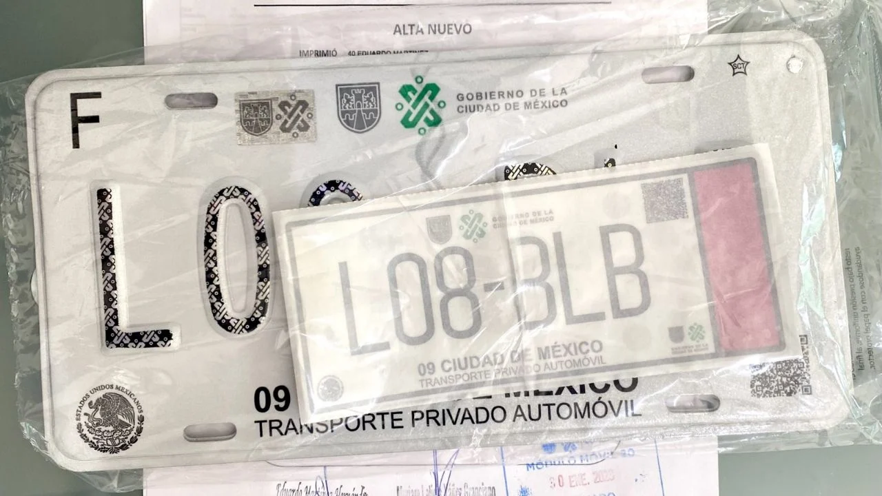 ¿Necesitas placas nuevas en CDMX? Agenda tu cita en línea fácilmente