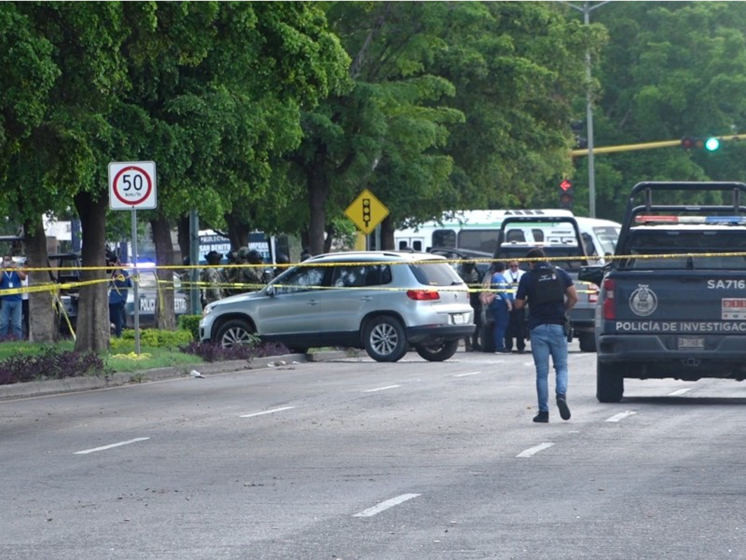 Ejecutan al ‘Comandante Nitro’ en Culiacán: iba en su camioneta con su esposa