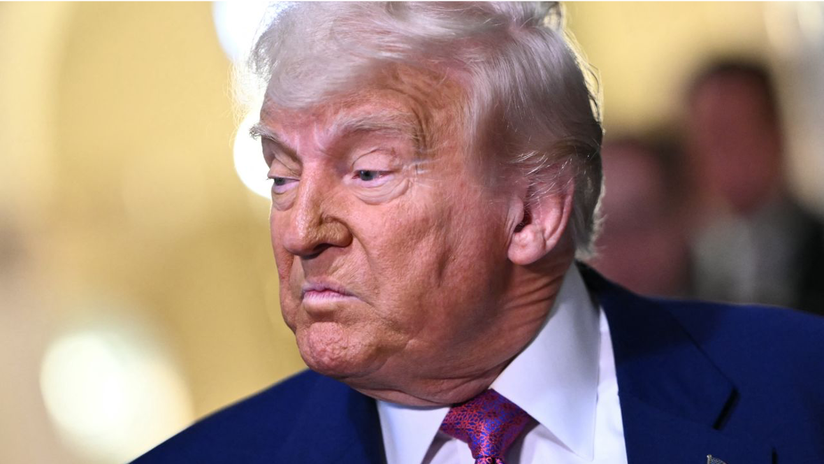 Trump aprueba ley que recorta Medicaid y golpea a los más vulnerables