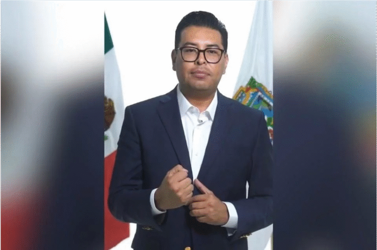 Néstor Camarillo rompe con el PRI y llega al Senado con Movimiento Ciudadano