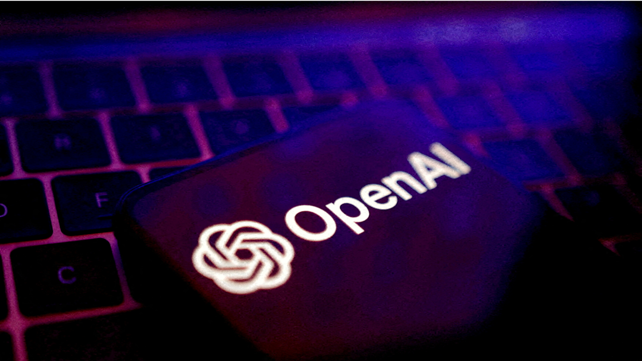 OpenAI lanza nueva IA abierta y personalizable para todos