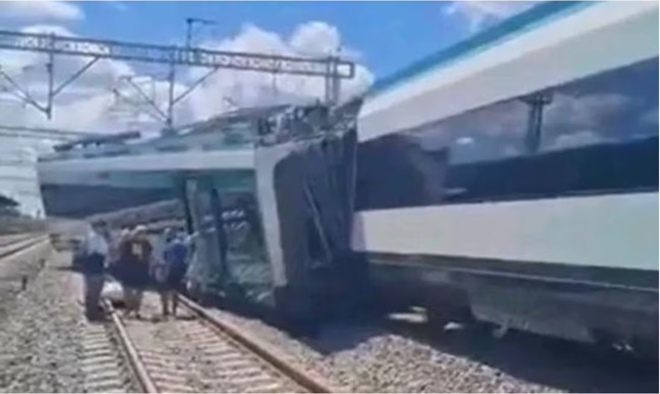 Pasajeros viven susto tras descarrilamiento del Tren Maya en Izamal