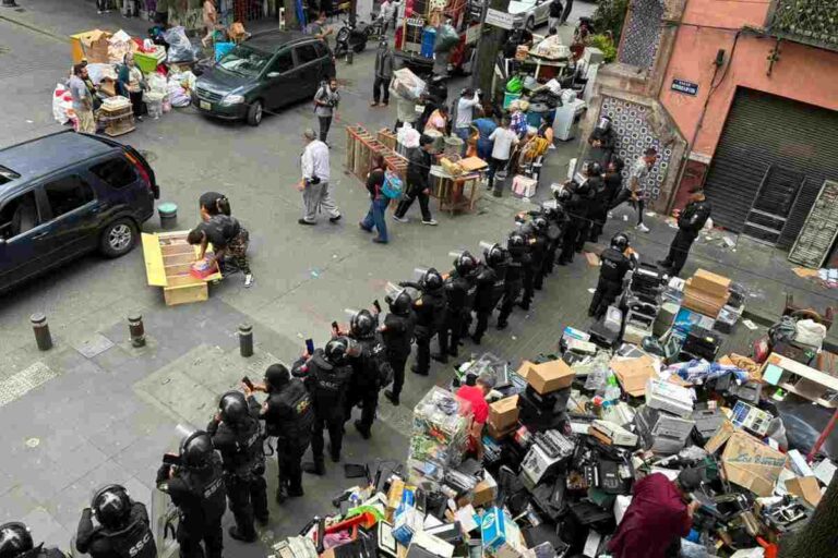 desalojo-republica-de-cuba-3