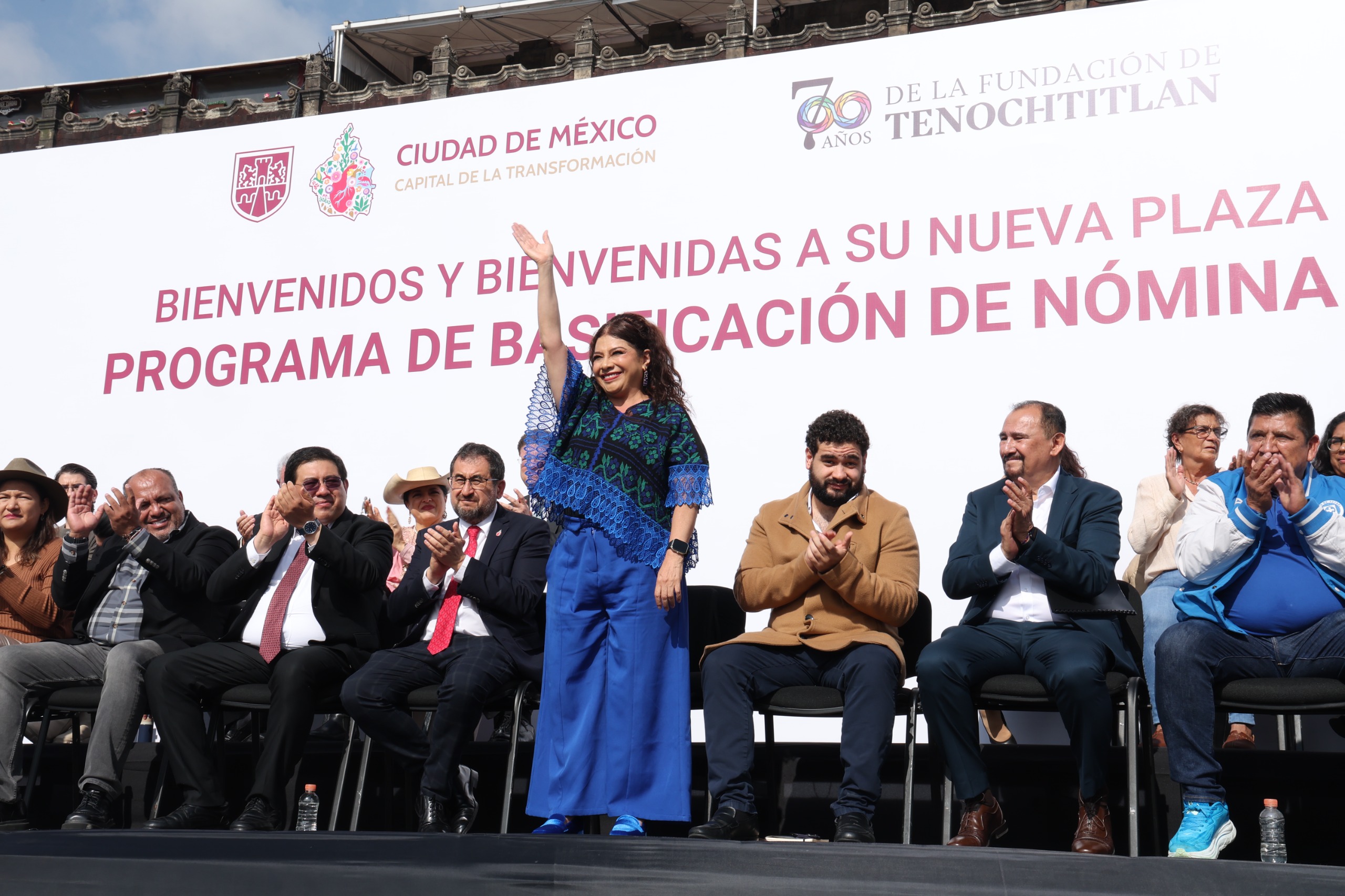 CDMX líder en estabilidad laboral: basifican a 14 mil empleados del gobierno local