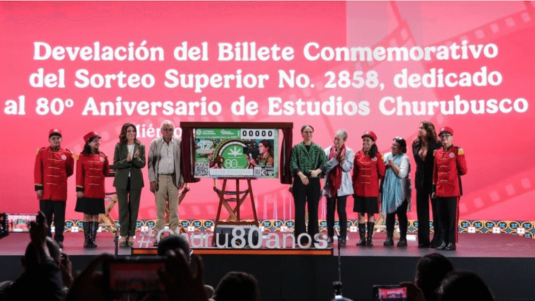 Lotería Nacional lanza billete especial por los 80 años de Estudios Churubusco