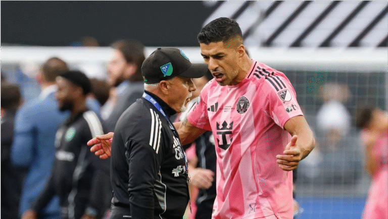 Luis Suárez sancionado por la MLS tras escupir a miembro del Seattle Sounders en Leagues Cup