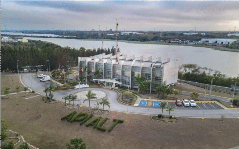 Marino ligado al huachicol fiscal se quita la vida en oficinas de Altamira