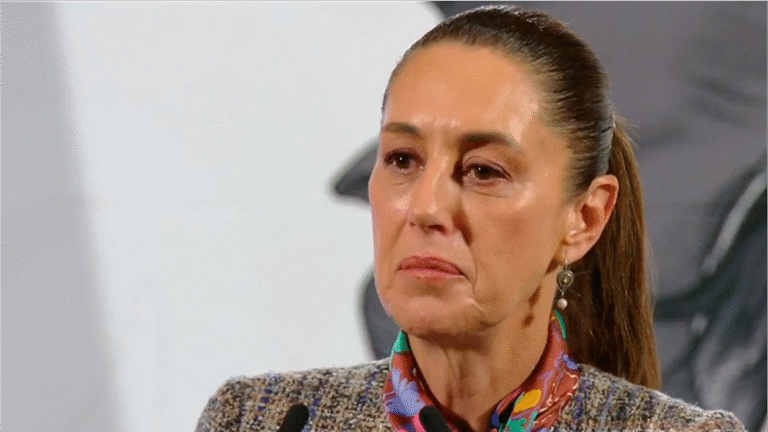 Perú quiere declarar a Sheinbaum persona non grata por apoyo a Pedro Castillo