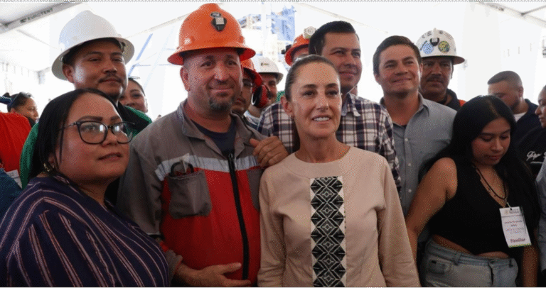 Sheinbaum se compromete con trabajadores de AHMSA y familias de Pasta de Conchos