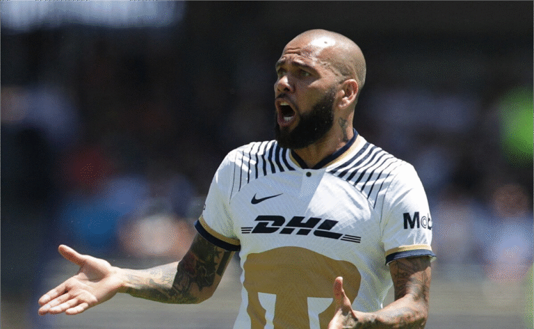¡Vaya golpe! Dani Alves tendrá que indemnizar a Pumas por incumplir contrato