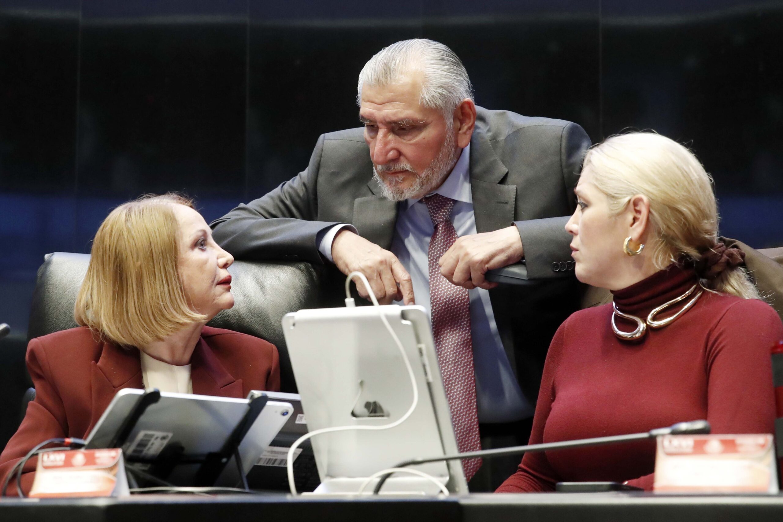 Senado aprueba en lo general reformas a la Ley de Amparo