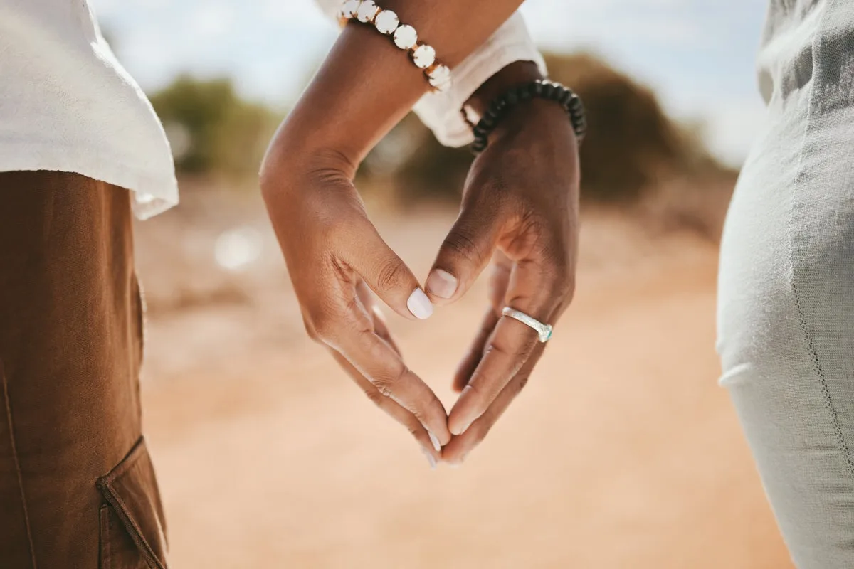 El idioma secreto del corazón: qué son y cómo usar los lenguajes del amor