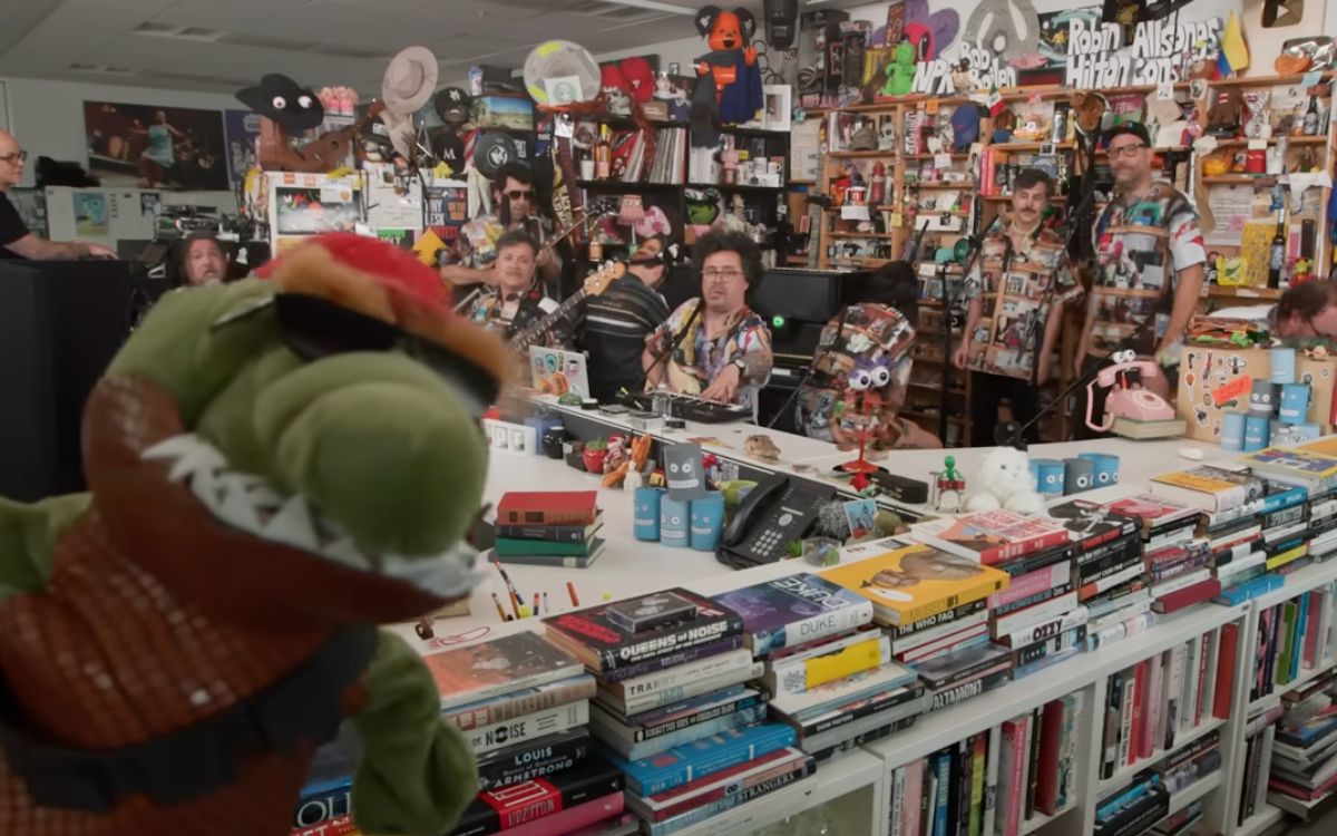 El humor y la crítica de 31 Minutos llegan al Tiny Desk
