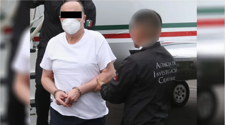 Trasladan a César Duarte a la Ciudad de México para diligencia ante la FGR