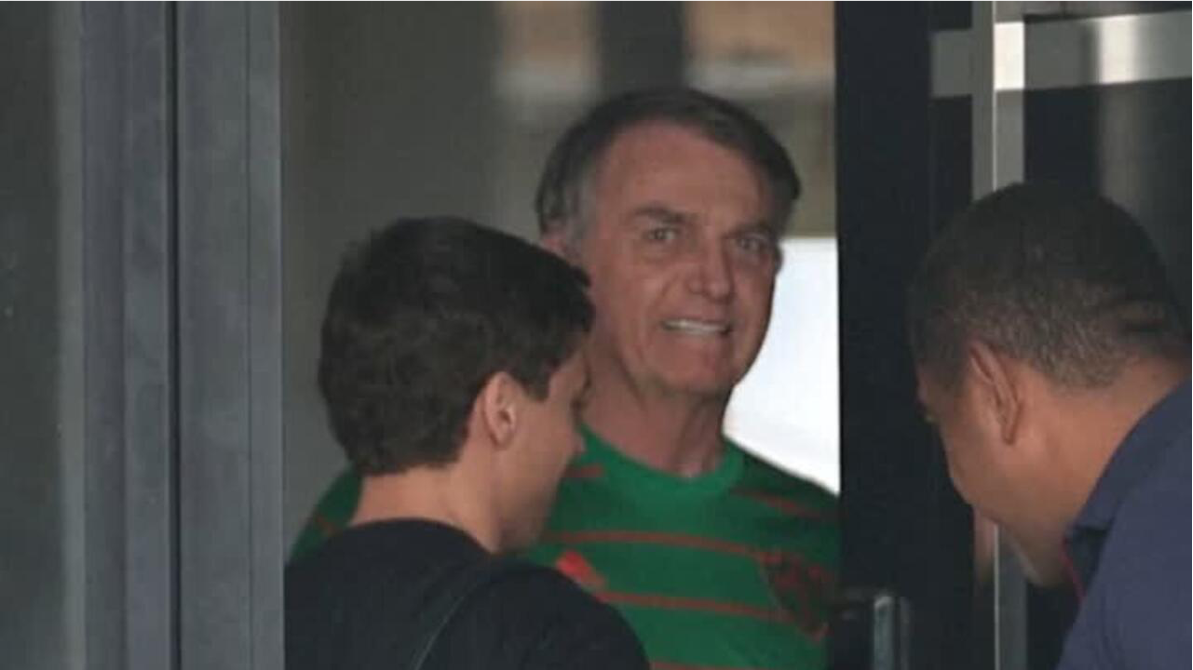 Detienen a Jair Bolsonaro en Brasil tras intentar quitarse la tobillera electrónica