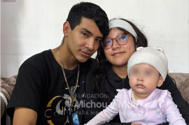 Jazlyn Azuleth regresa a México tras su tratamiento en Texas por la explosión de la pipa de gas