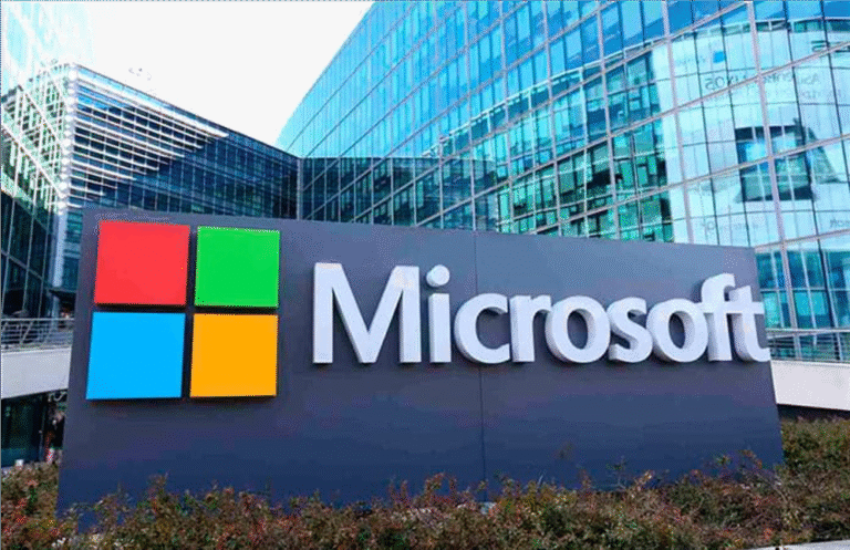 Microsoft lanza su laboratorio de SuperIA y promete una inteligencia “humanista”