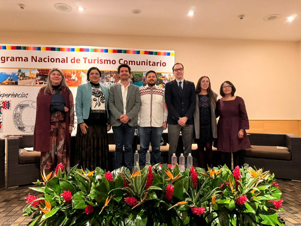 Seminario nacional impulsa turismo comunitario con ruta, guía y distintivo