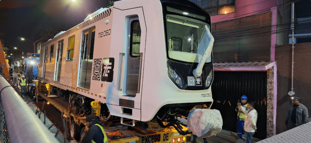 Llegan nuevos trenes chinos al Tren Ligero CDMX rumbo al Mundial 2026