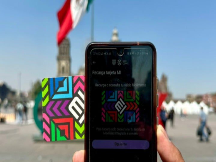 La tarjeta virtual del Metro ya está disponible: así puedes activarla y pagar desde tu celular