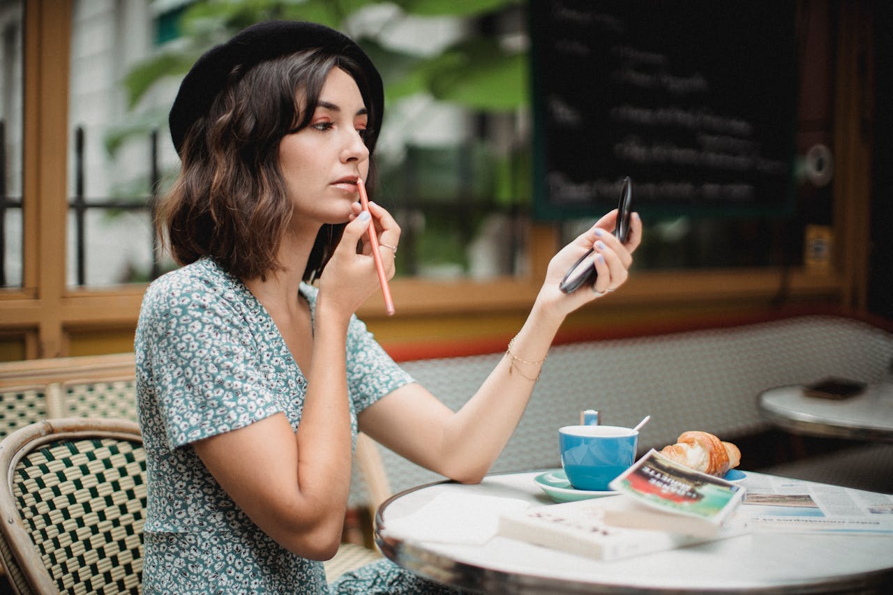 El arte de estar solo (y amarlo): Por qué el 14 de febrero es el mejor día para tener una cita contigo mismo