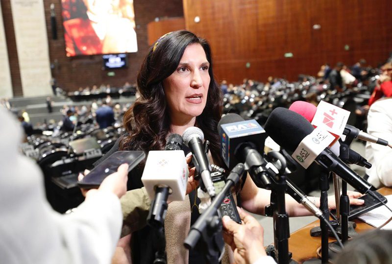 Kenia López Rabadán advierte vacío en reglas de revocación
