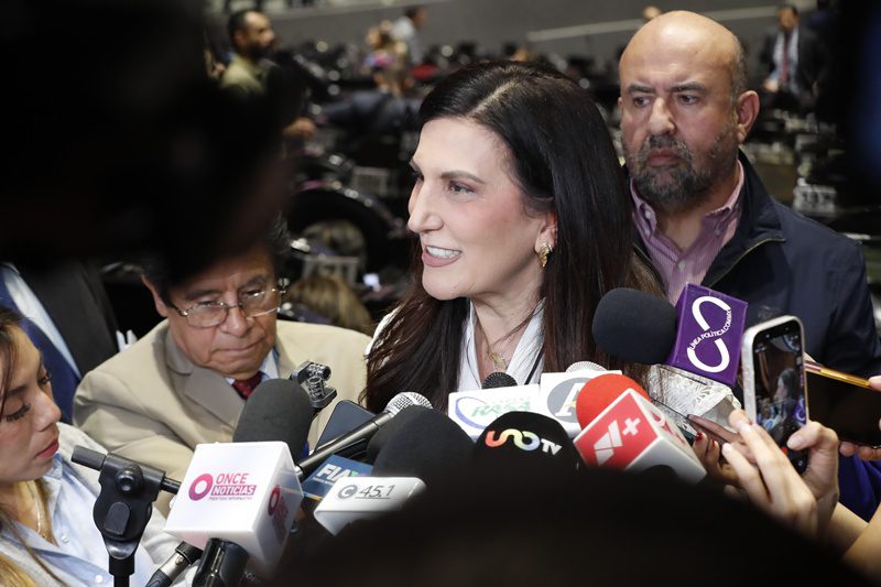 Kenia López Rabadán destaca símbolo legislativo en San Lázaro