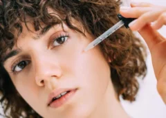 De  esperma de salmón a “faciales vampiro”: ¿moda o ciencia en el cuidado de la piel?