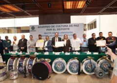 Reginaldo Sandoval impulsa pacto de paz entre barras rumbo al Mundial