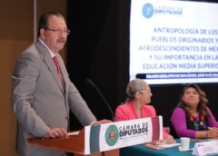 Reginaldo Sandoval impulsa la antropología en bachillerato para combatir el racismo