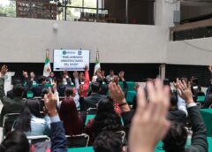 Exigen transparencia en jornada de Parlamento Universitario en San Lázaro