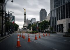 Colapso vial en CDMX por marcha de Ayotzinapa y cierres de transporte