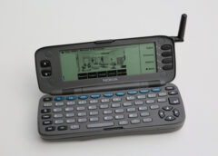 Nokia 9000 Communicator: el teléfono que imaginó el smartphone una década antes del iPhone