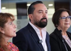 Arturo Ávila defiende reforma a derechos de audiencias en la Cámara
