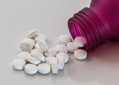 Paracetamol en el embarazo: estudio detecta cambios en órganos reproductivos de niñas, pero no prueba daño futuro
