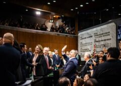 Perfilan a Adrián de la Garza como “gobernador” en el Congreso de Nuevo León