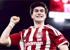 ¡Debut soñado! ‘Hormiga’ González marca doblete en su primer partido como titular con Olympiacos