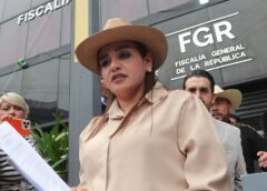 Grecia Quiroz insiste en que FGR atraiga caso Manzo