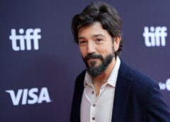 Diego Luna alerta por el auge del odio hacia migrantes: “El miedo es muy rentable”